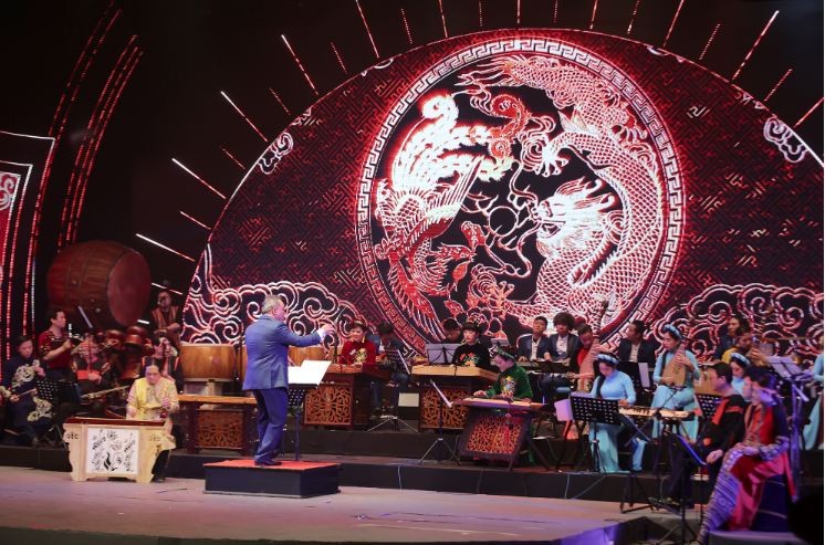 Vietnam Won Many Awards at 2022 April Spring Friendship Art Festival in Pyongyang