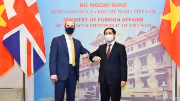 UK Foreign Secretary visits Vietnam for the second time in nine months