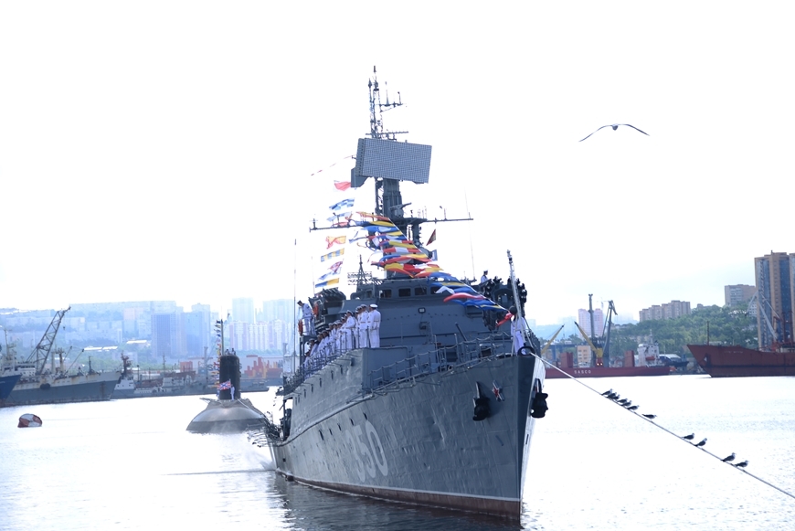 Photos: Vietnamese warships join fleet review in Russia