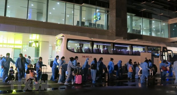 teamwork in return of vietnamese citizens stranded by covid 19 from rok