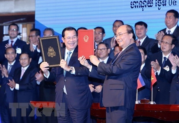 Vietnam - Cambodia agree 500 sets of border topographic maps