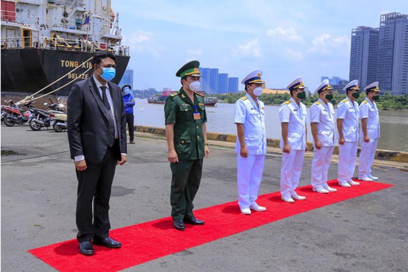 Indian Ship Arrives In Vietnam With 100 Tonne of Liquid Oxygen
