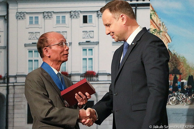 Vietnam Poland Friendship Association received PM's certificate of merits