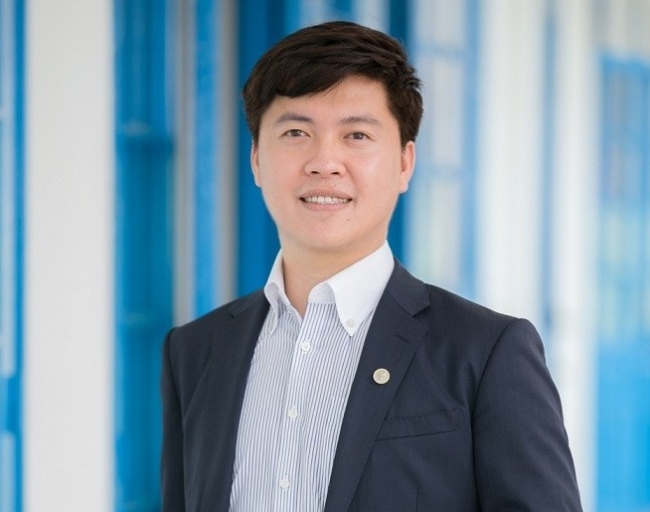Meet The First Vietnamese Appoined As Principal in Japan