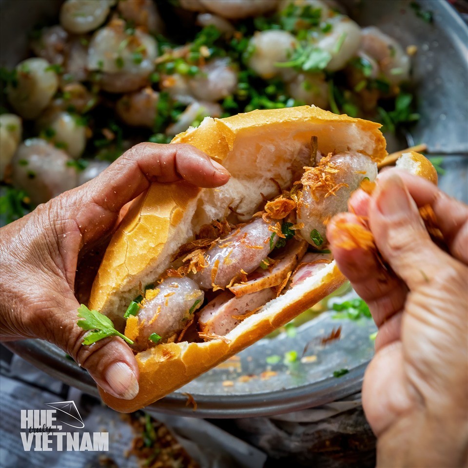 Yummy Must-try Dishes in the Ancient Capital of Vietnam