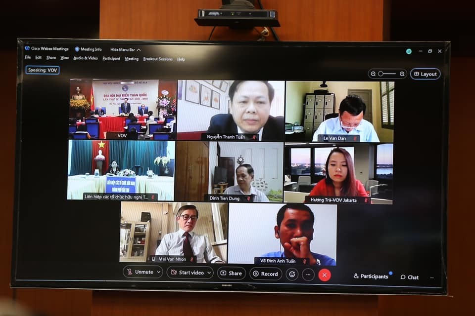 Friendship Association Sets to Tighten Vietnam- Indonesia ties