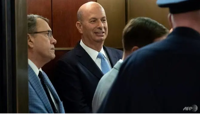 us ambassador to eu admits that ukraine aid was conditioned on biden investigation