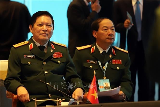 defence minister no respect for international law makes countries lose faith in each other