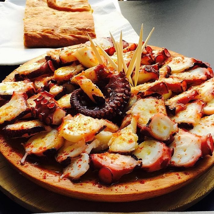 Various Autumn Dishes Around The World for Food Lovers