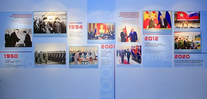Photos, Documents On Vietnam – Russia Ties On Display In Hanoi