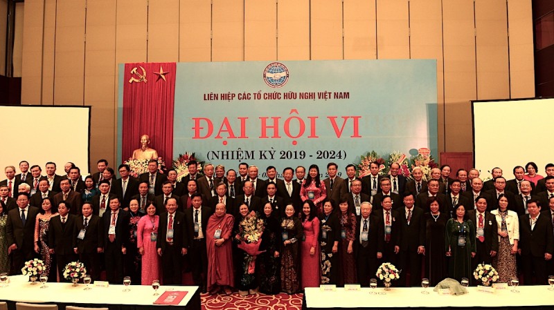 ms nguyen phuong nga re elected as vufo president