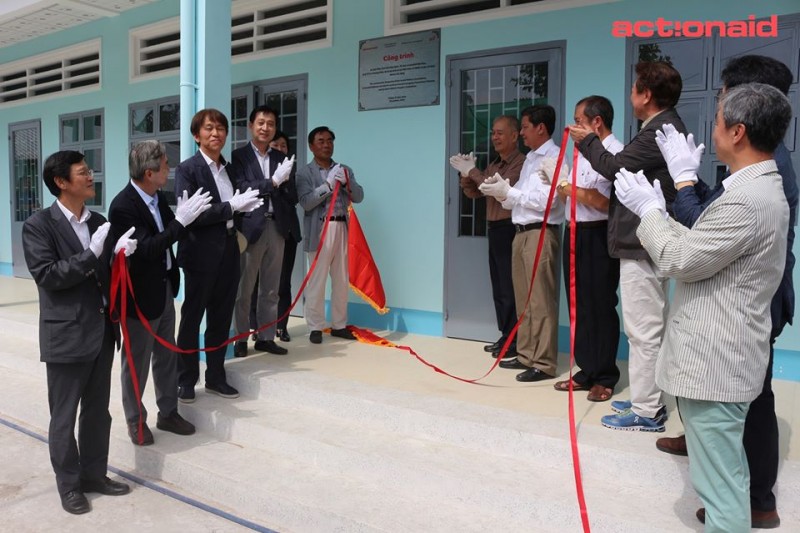 actionaid vietnam upgrades soc trangs primary school