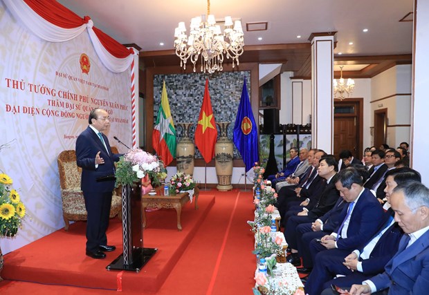 pm asks embassy to promote teaching and learning of vietnamese in myanmar