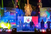 pedestrian space around hoan kiem lake to be officially operational from 2020