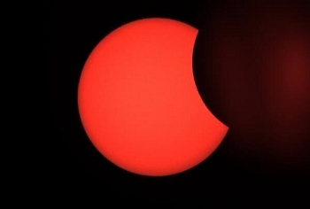 Last solar eclipse of the decade wows across Asia