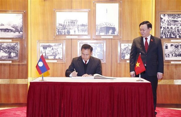 Vietnam-Laos Trade Turnover Sustained Despite Covid-19