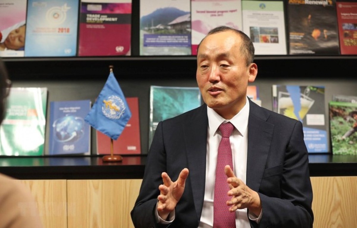 WHO Recommends for Vietnam to Prepare for Omicron