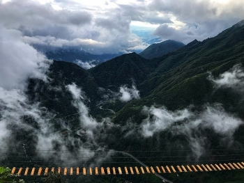 vietnam top destinations exotic suspension bridge on the of o quy ho pass