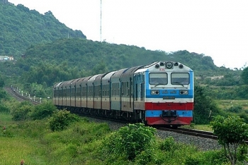 dong dang ping xiang railway establishment disputes suspended for trains to depart