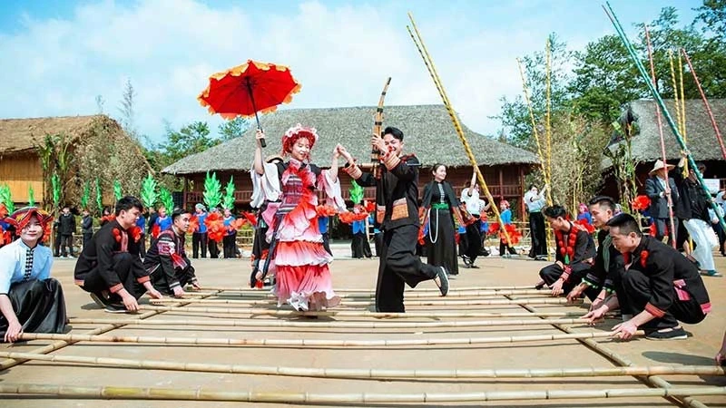 Localities offer visitors exciting travel experiences during the 2024 New Year holiday
