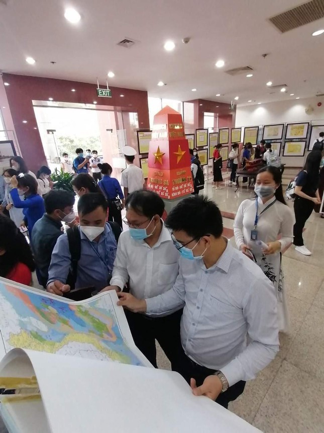 Photo: HCMC University