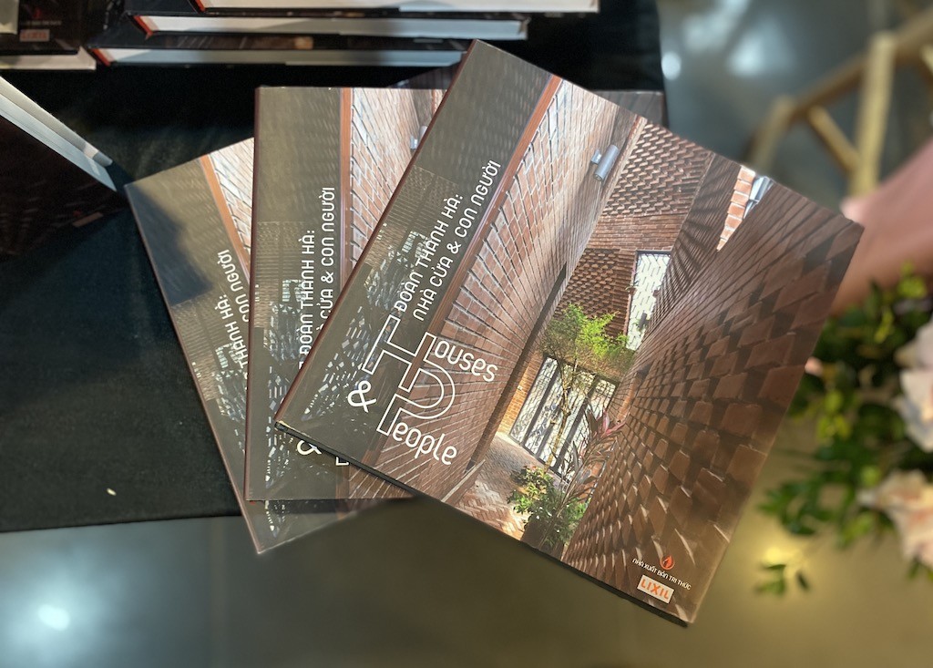 New Vietnamese-English Book on Sustainable Architecture Impresses Experts