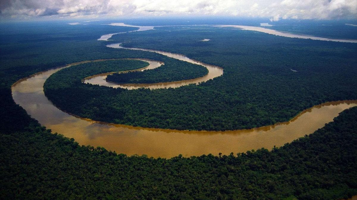 Top 10 Most Stunning Rivers in the World