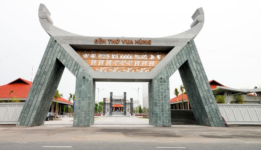 Must-Visit Holiday Destination: Hung Kinh Temple in Can Tho City