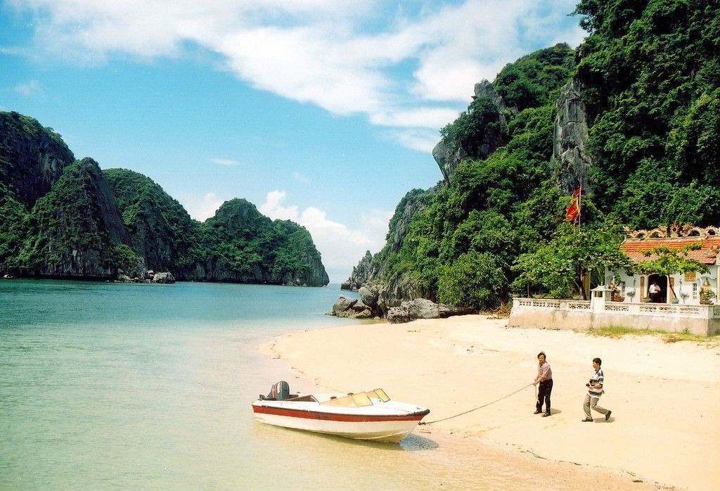 Photo: Indochine