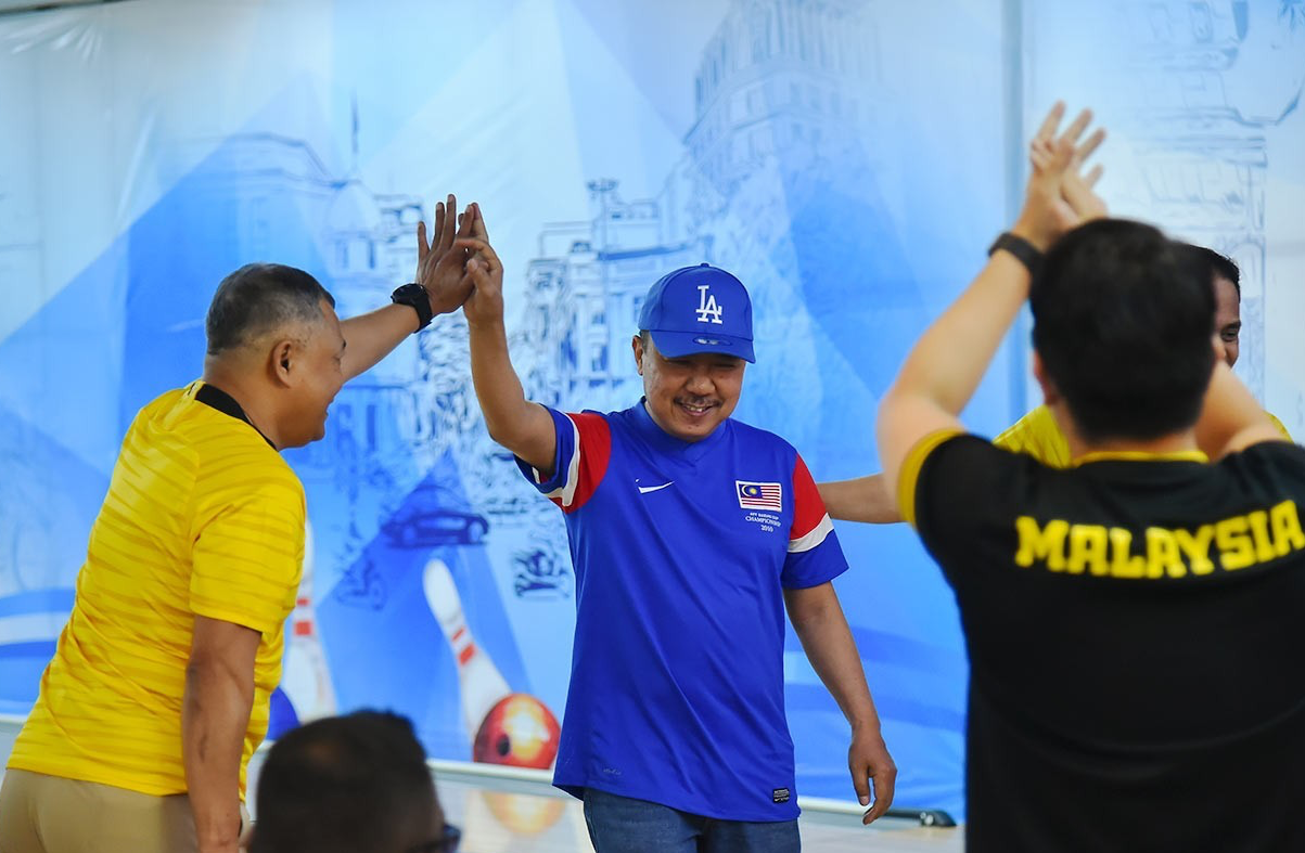 Friendly Bowling tournament of ASEAN Embassies in Hanoi Friendly Bowling tournament of ASEAN Embassies in Hanoi