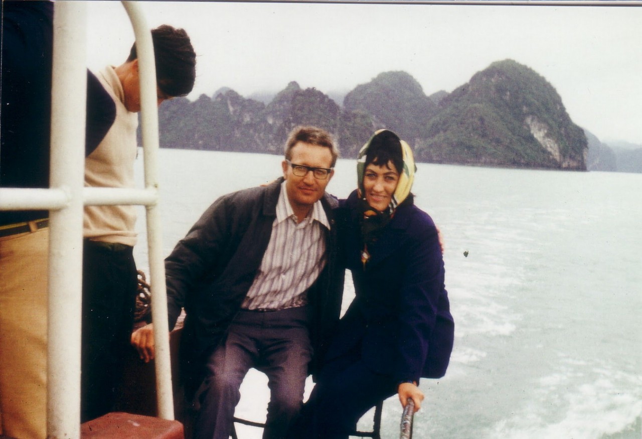 Yesteryear in Ha long Bay through Lenses of Foreign Tourists Yesteryear in Ha long Bay through Lenses of Foreign Tourists