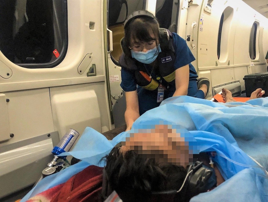 Tran Thi Hai Anh - The First Female Doctor of the Truong Sa - Mainland Air Rescue Team