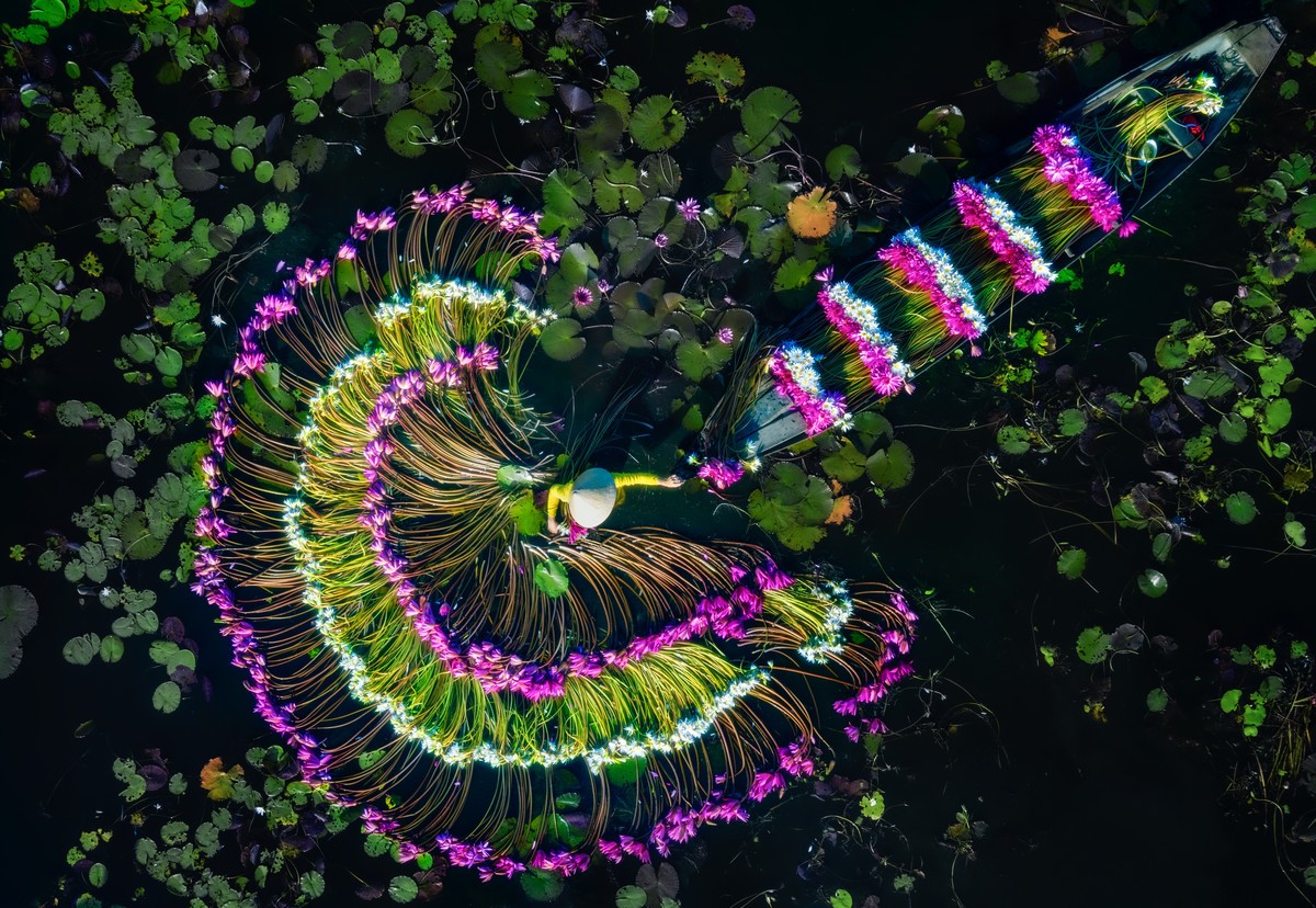 Vietnam Midland's Beauty Won Sliver in International Photos Award