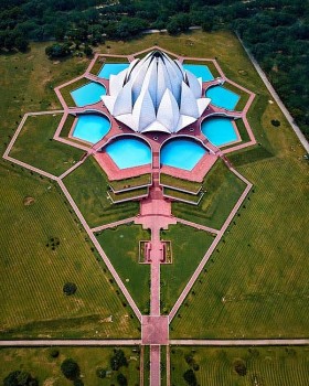 Holy Moly! 8 Amazing Religious Attractions From Around the World