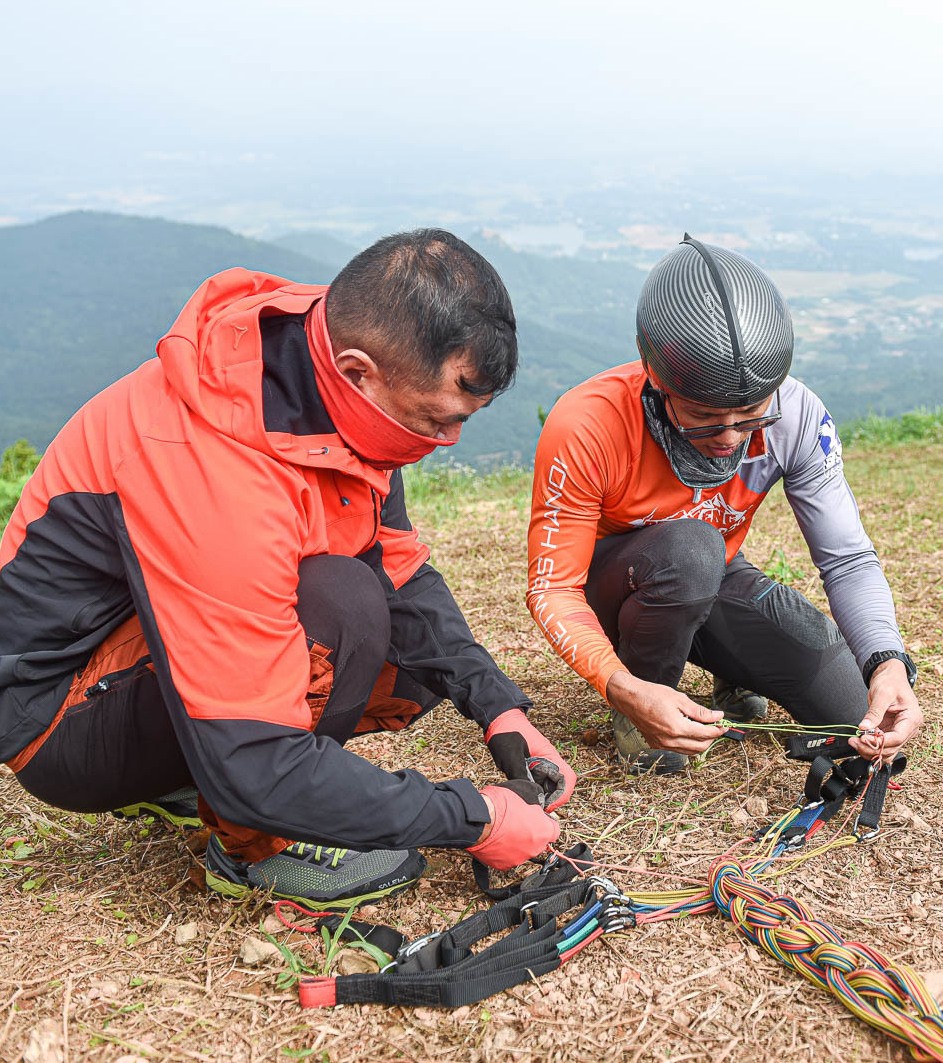 Paragliding - Flying Sport in Hanoi To Try This Weekend