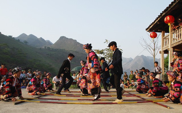 Unique Rite of Rain Praying of Lo Lo Ethnic Minority