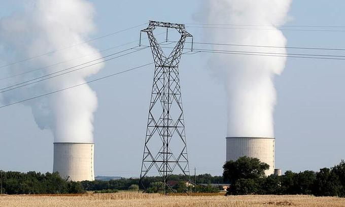 Nuclear energy would help Vietnam’s development on track: experts
