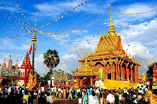 President Extends New Year Wishes to Khmer Community