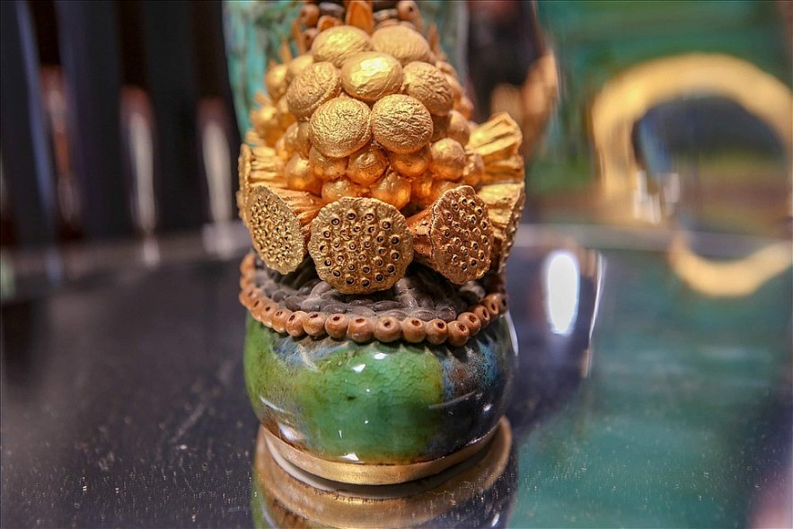 Bat Trang Ceramic Boot Exhibition – Cultural Bridge between Vietnam and Italy