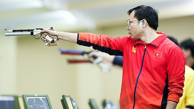 10 Athletes to Deliver SEA Games 31 Flame
