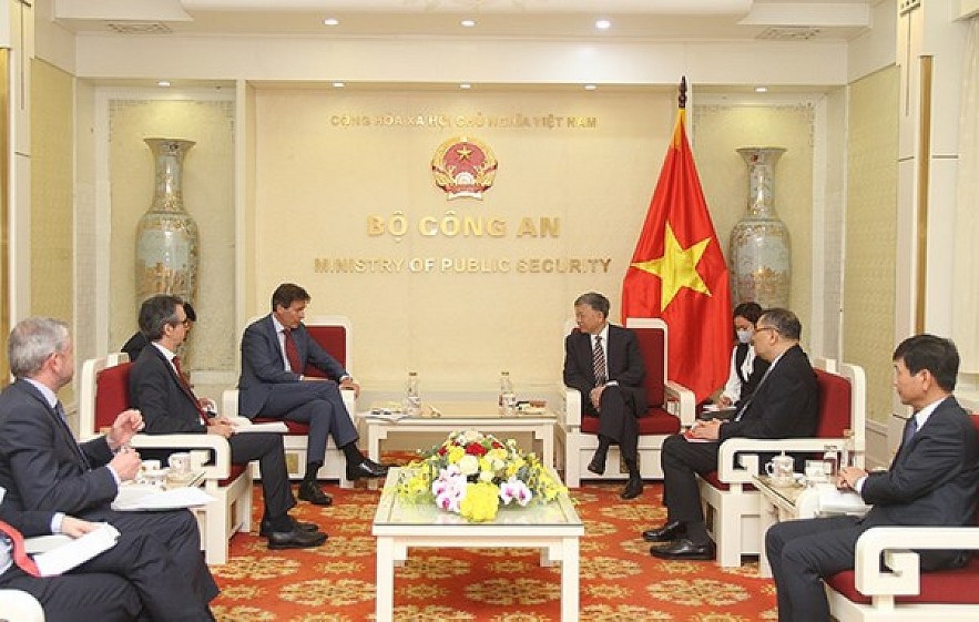  qdnd.com.vn)