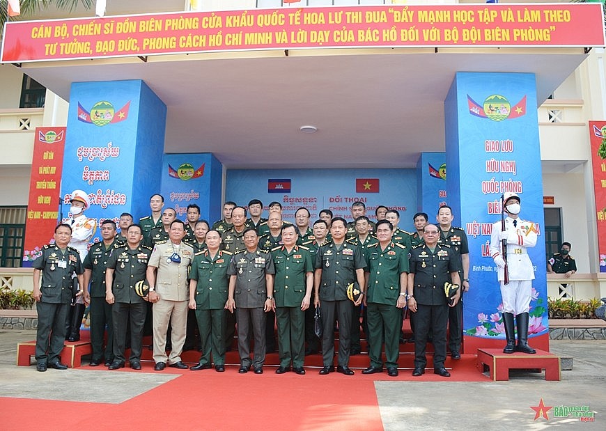 Vietnam, Cambodia Seek Stronger Defence Ties