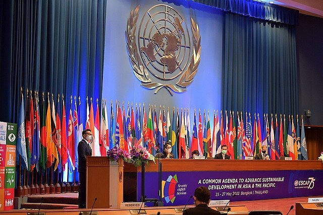 Deputy PM Calls for Strengthening Connectivity in Asia-Pacific
