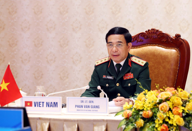 Defence minister stresses significance of regional multilateral cooperation