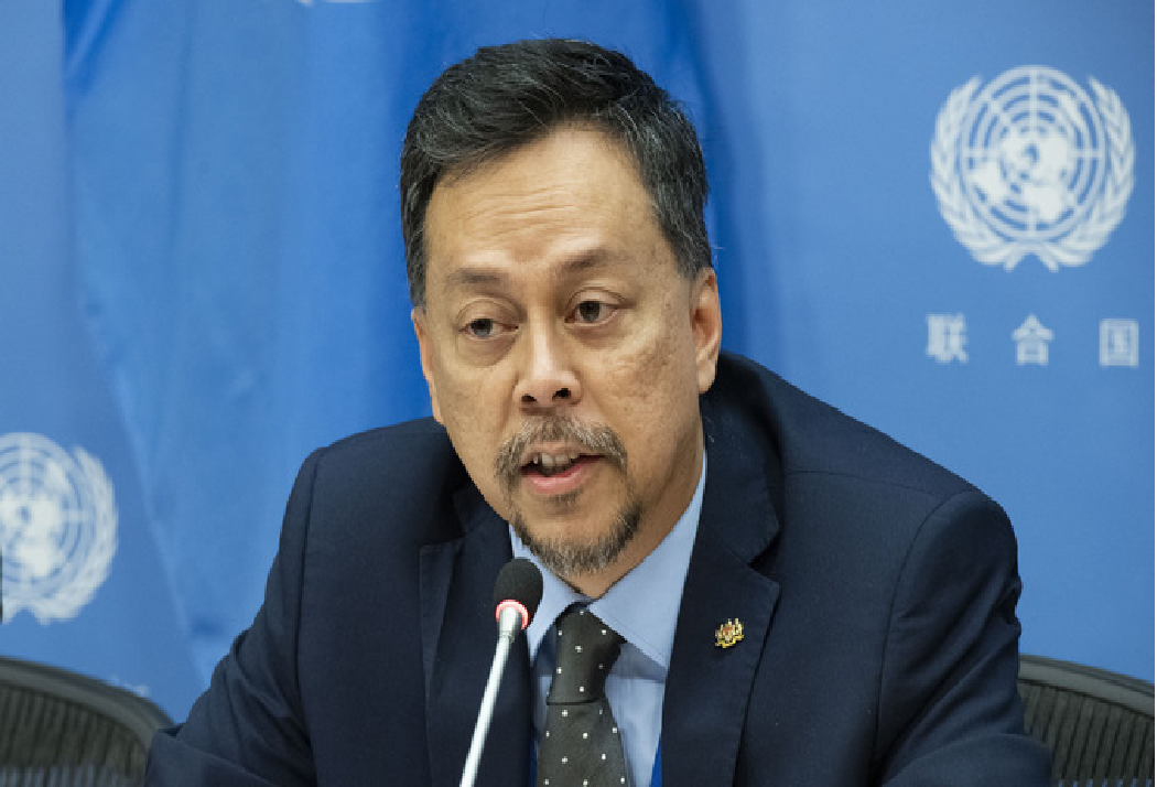 malaysia chinas claim to maritime features in bien dong sea south china has no legal basis