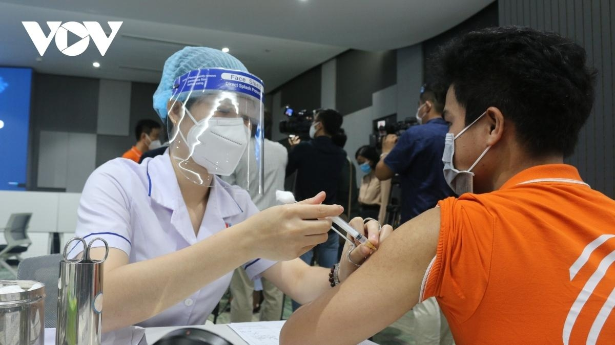 Vingroup Builds Vaccine Plant Amidst Covid-19 Infection Surge