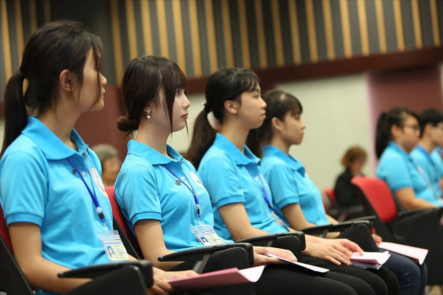 5043 nurses