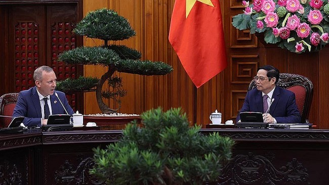PM: UK – A Top Economic Partner of Vietnam
