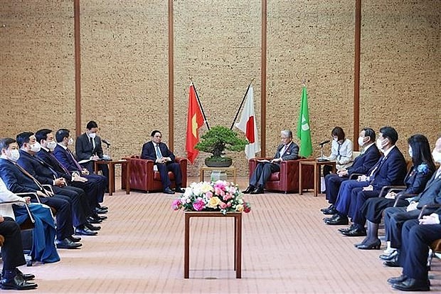Meeting between Prime Minister Pham Minh Chinh and Governor Fukuda Tomikazu (Photo: VNA)