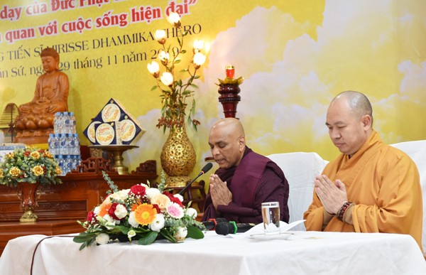 sri lankas leading venerable talks about value of buddhist teachings in modern life in hanoi